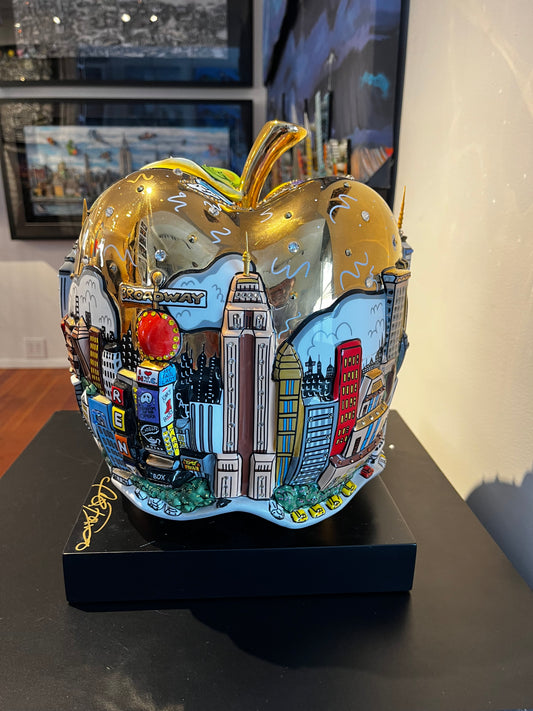 Pop Goes the Gold Apple