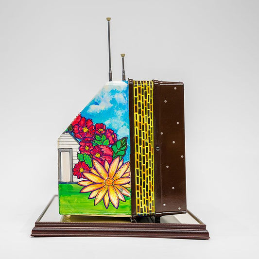 Wizard of Oz Hand Painted TV Sculpture