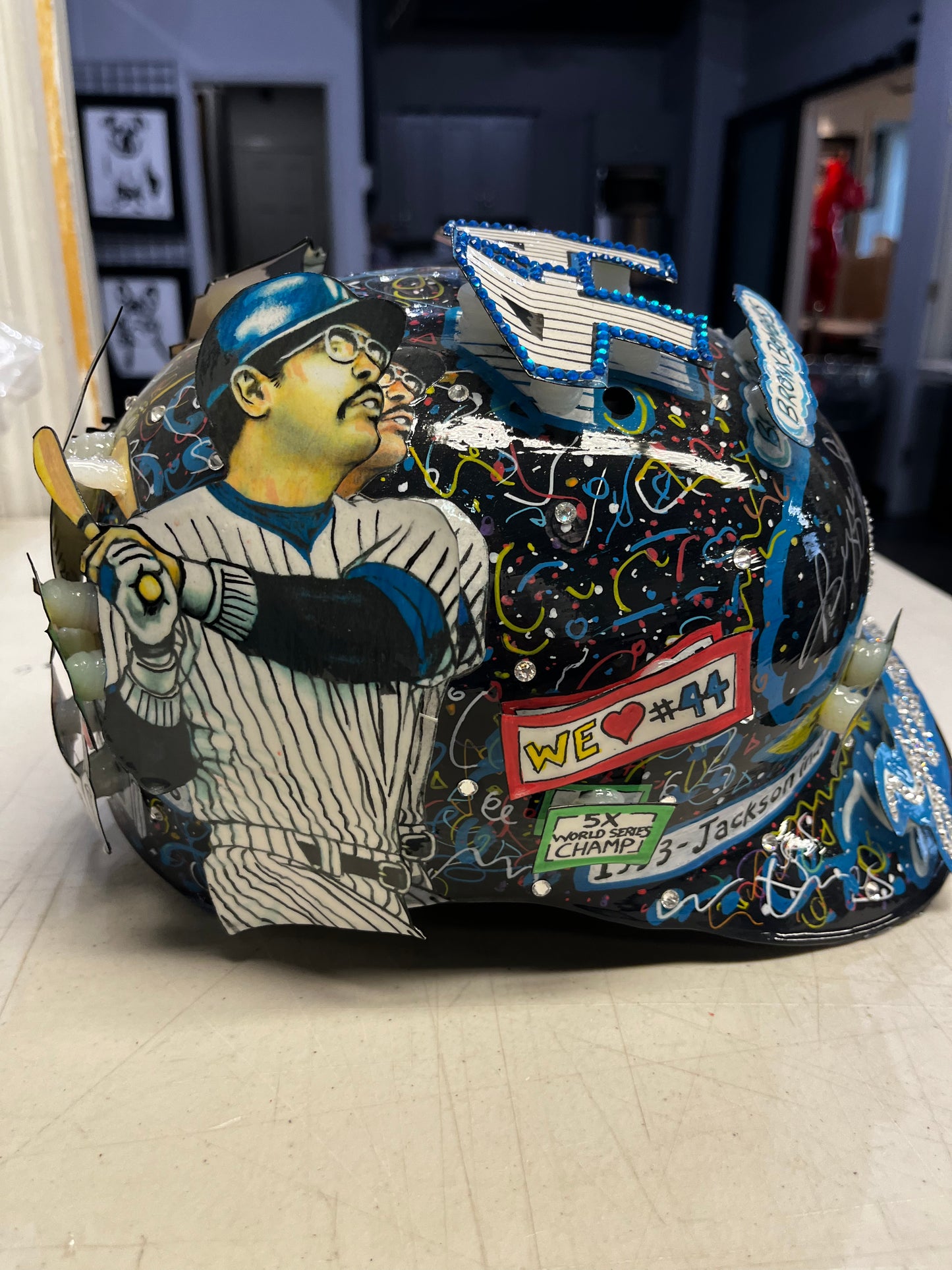 NY Yankees Reggie Jackson Signed Full size Batting Helmet